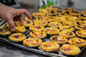 Read more about the article How To Eat Like a Local in Lisbon