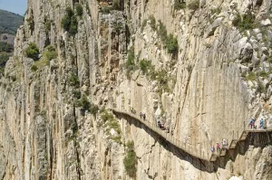 Read more about the article Hiking Caminito Del Rey: The King’s Walk in Andalucia, Spain