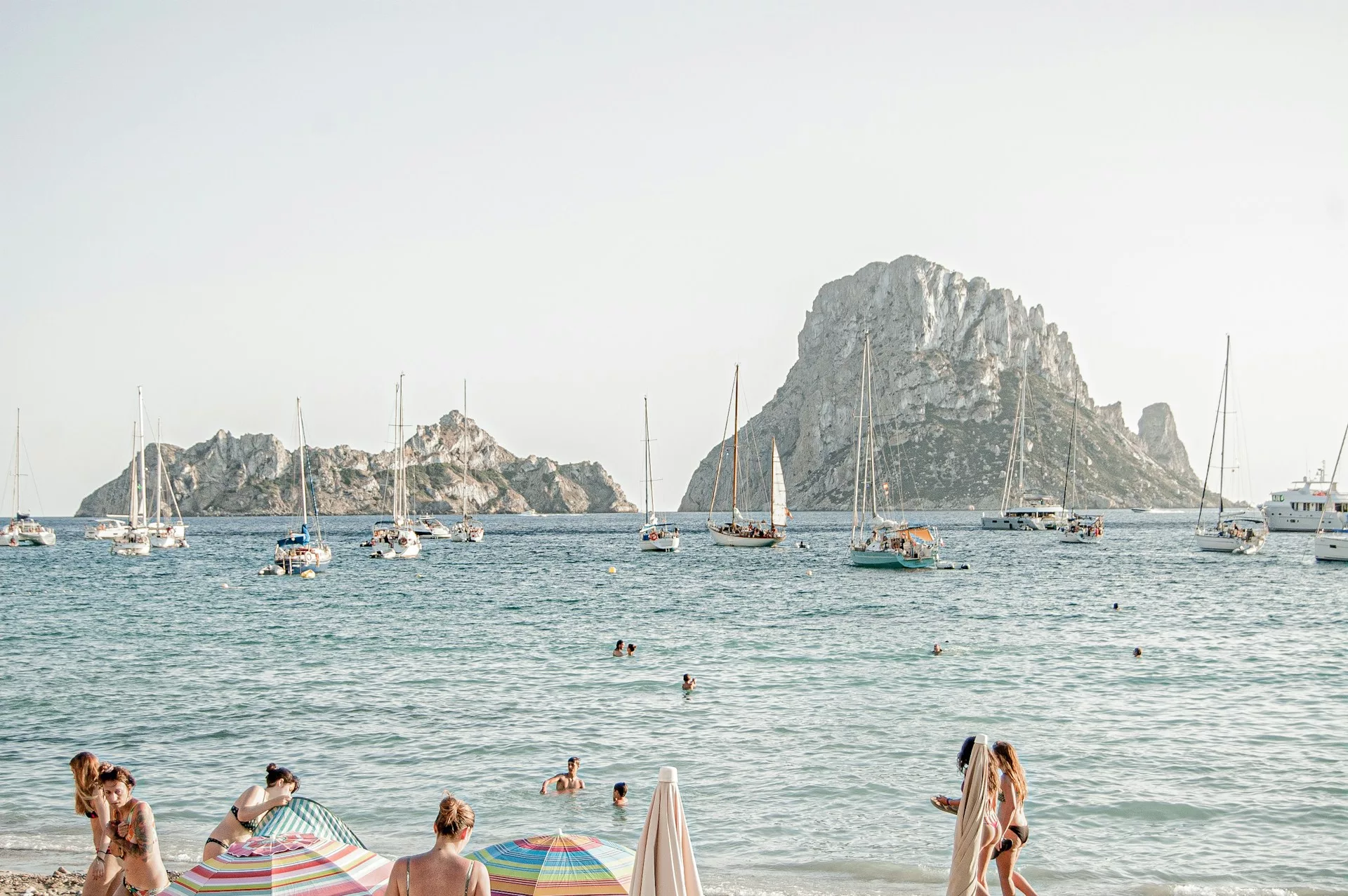 You are currently viewing Leisure and Free Time: The Joy of Boat Rental in Ibiza