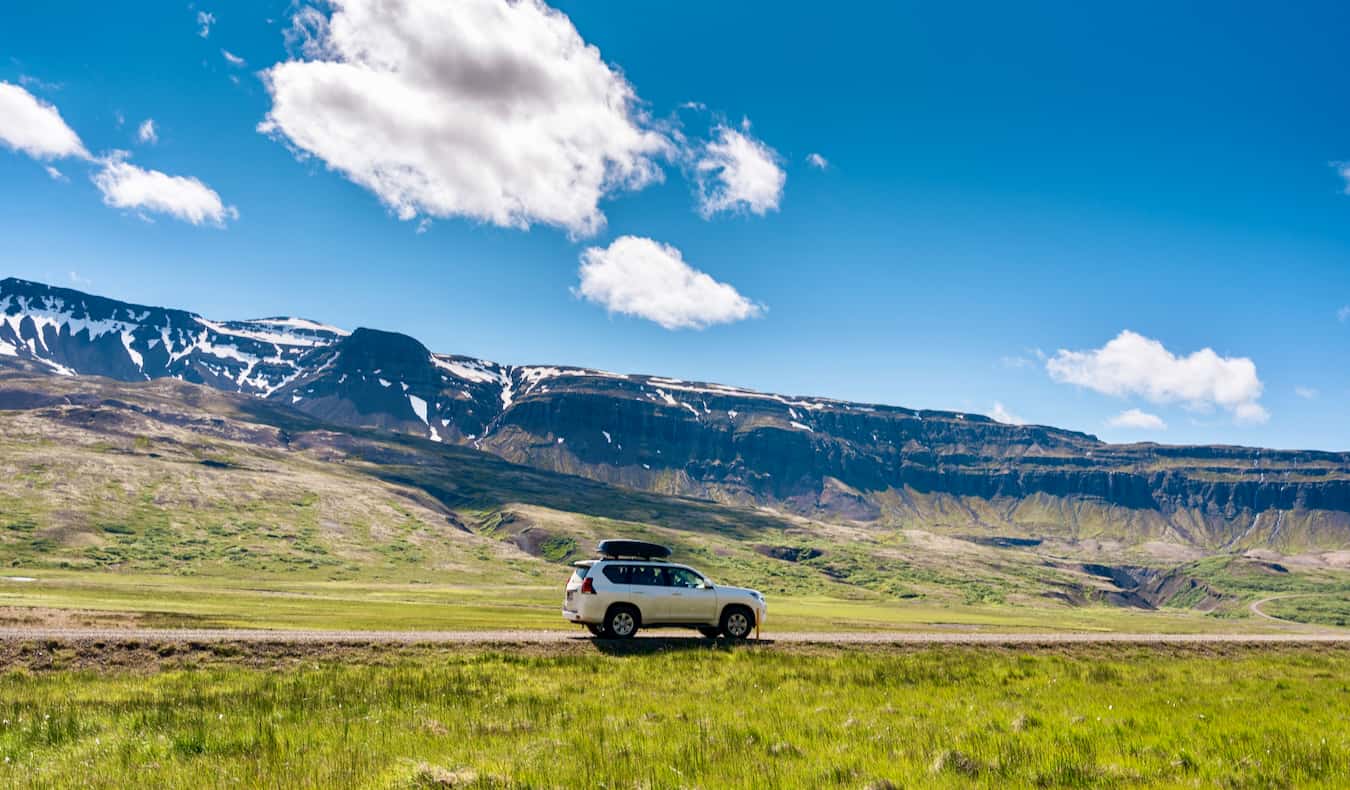 You are currently viewing 13 Iceland Road Trip Tips (Know Before You Go)